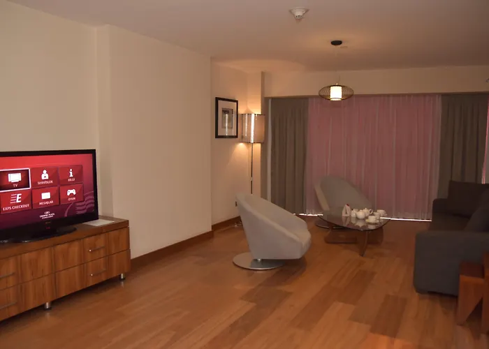 Hotel Crowne Plaza Istanbul Harbiye By Ihg